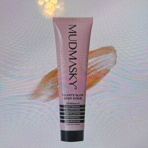 Mudmasky Velvety Glow Body Scrub
